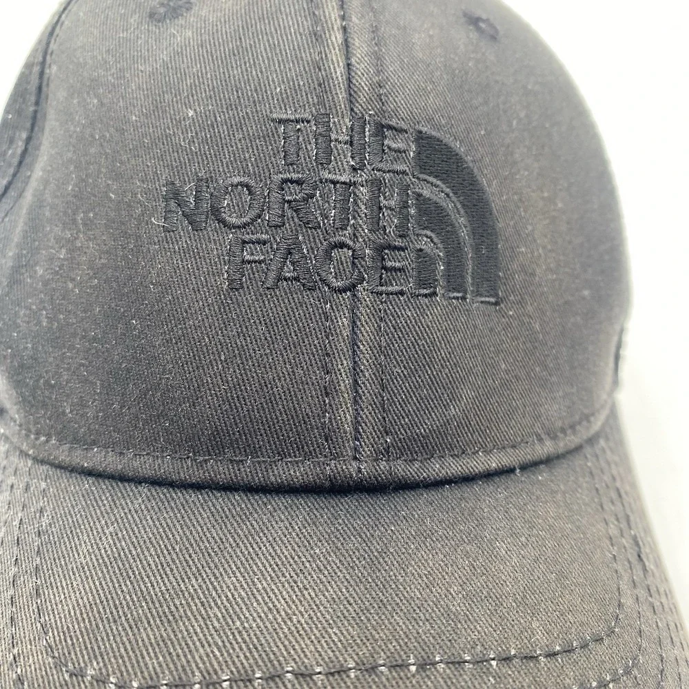 The North Face Hat Blackout Strapback Adjustable‎ Black Cleaned VGC All Black